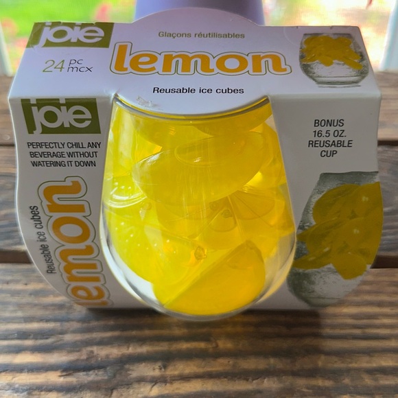 Joie Other - Joie Yellow Lemon Ice Tray with Reusable Cup/16.5 OZ./NWT